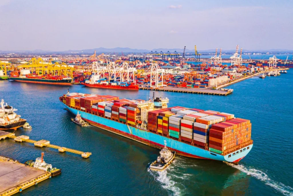 Comprehensive Guide to Door to Door Cargo Services from Dubai to Pakistan