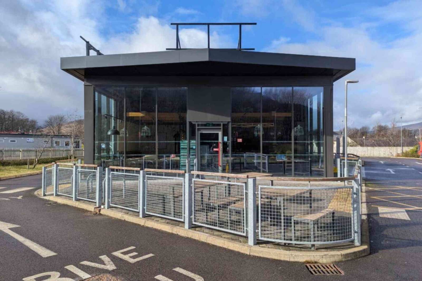 Commercial Property for Sale in Falkirk – Retail, Office & Industrial Units