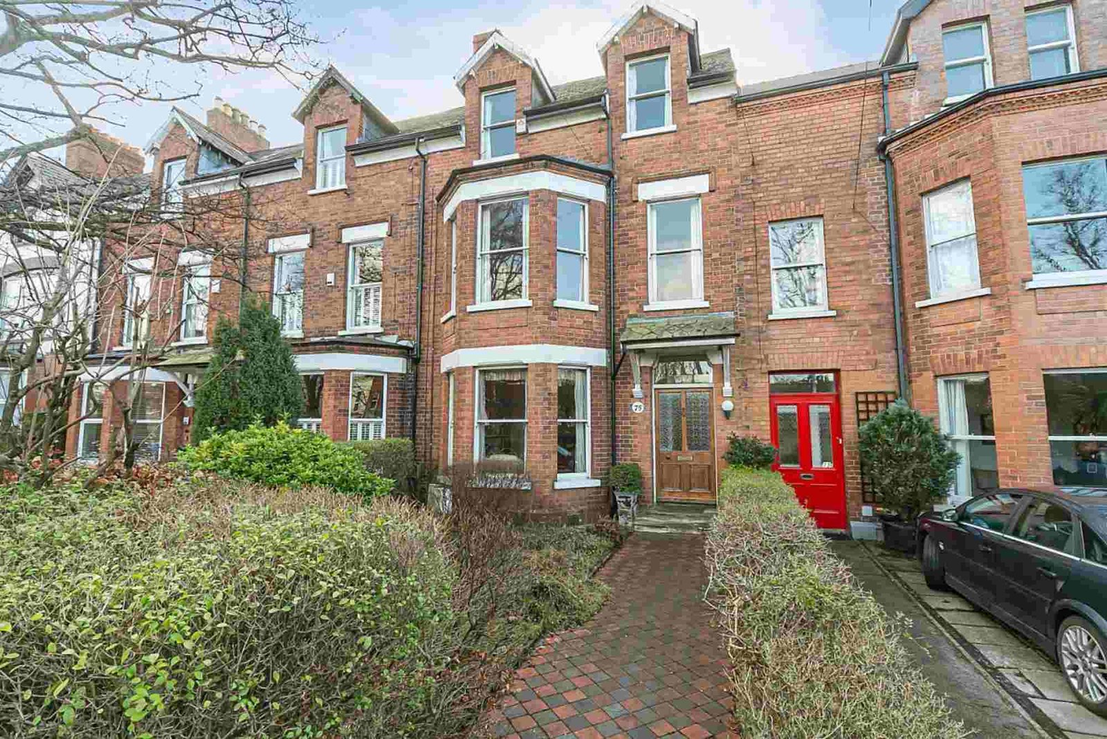 Ormeau Road Property for Sale – South Belfast Terraces & Apartments