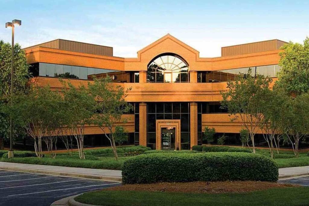 Greensboro Bank-Owned Properties for Sale – REO Homes & Investment Deals