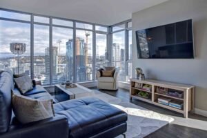 How Do I Buy an Apartment Building? Beginner’s Guide to Multifamily Investing