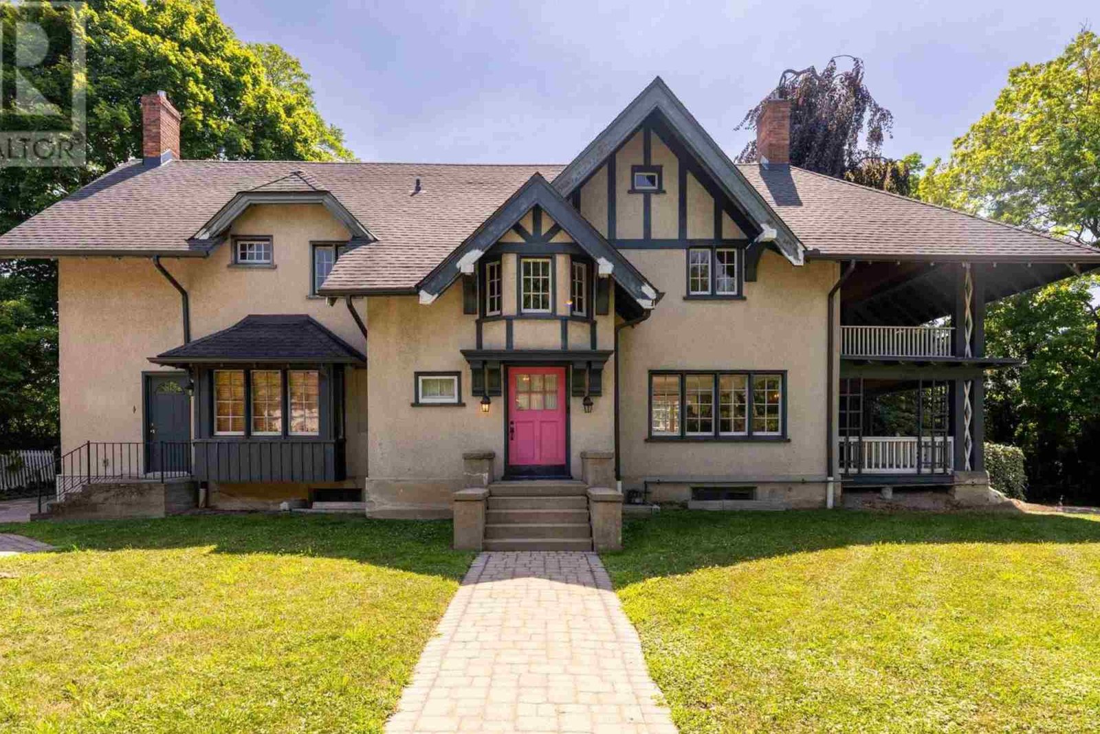 Property for Sale in Niagara-on-the-Lake – Wine Country & Heritage Homes