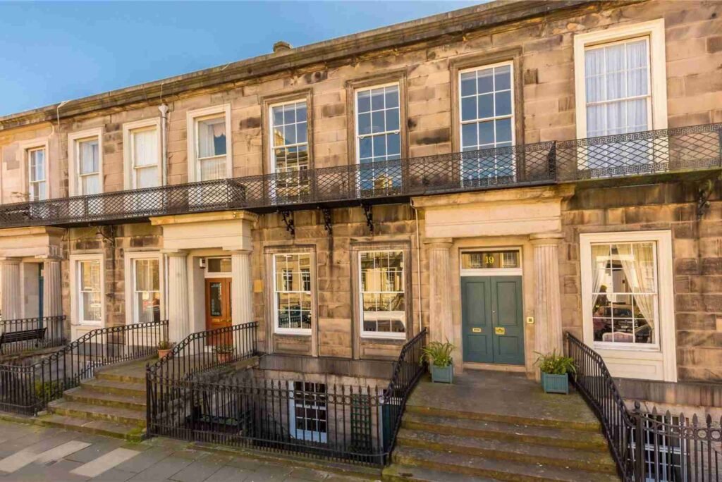 Property for Sale in Stockbridge, Edinburgh