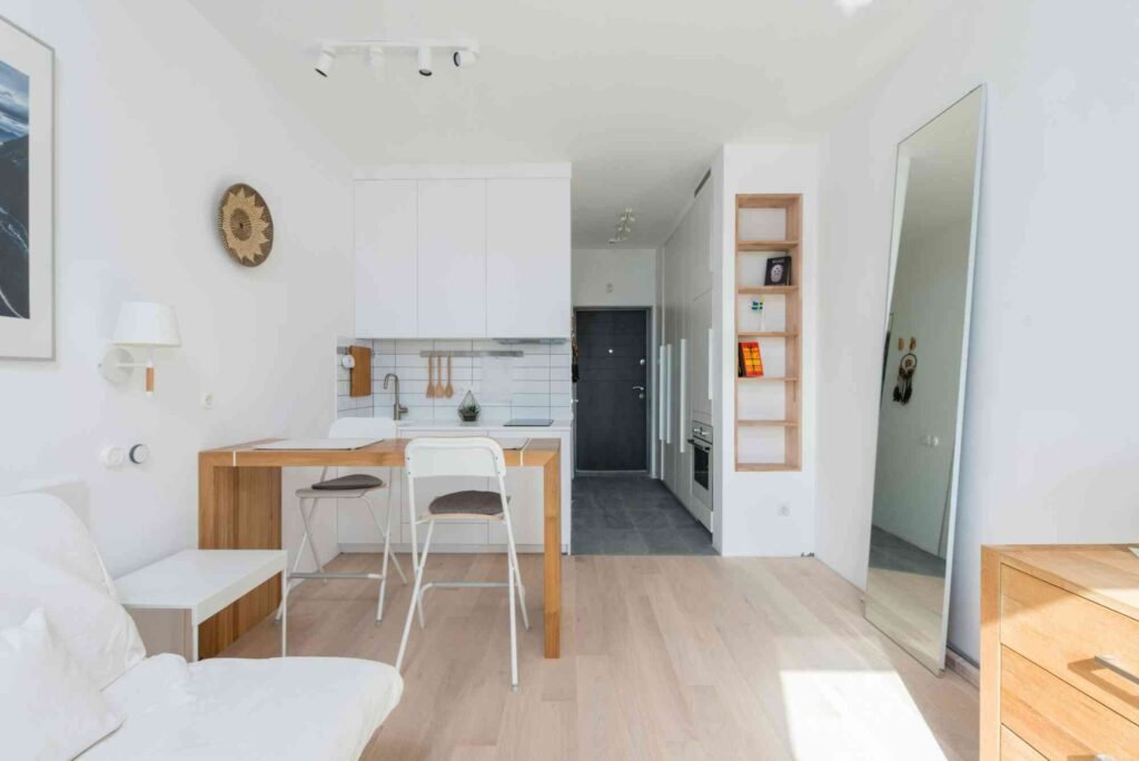 What Is a Flat Apartment? Understanding the Term in Real Estate