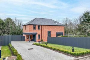 Antrim Road Property for Sale – Belfast & Suburban Family Houses