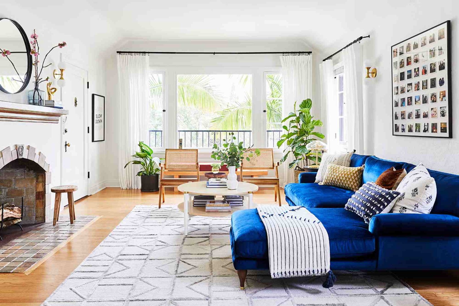How to Furnish a Studio Apartment on a Budget: Affordable Decor Guide