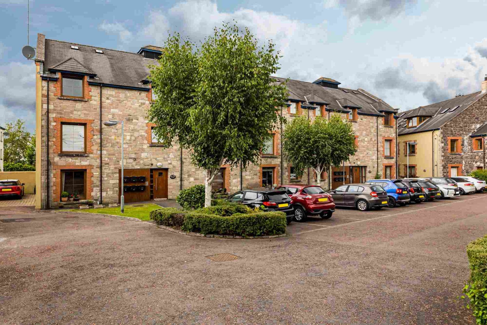 Property for Sale Moneyreagh – Rural Commuter Village Homes