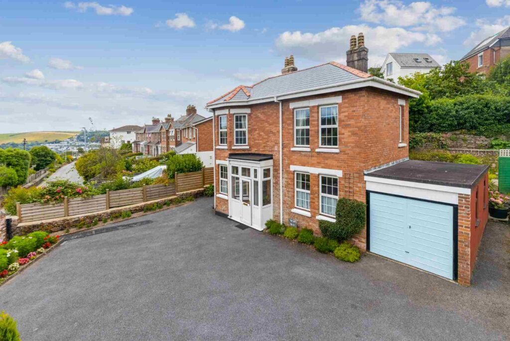 Galmpton Property for Sale – South Hams Village & Estuary Homes