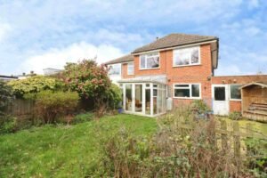Property for Sale in Willaston Wirral – Village Homes & Country Properties