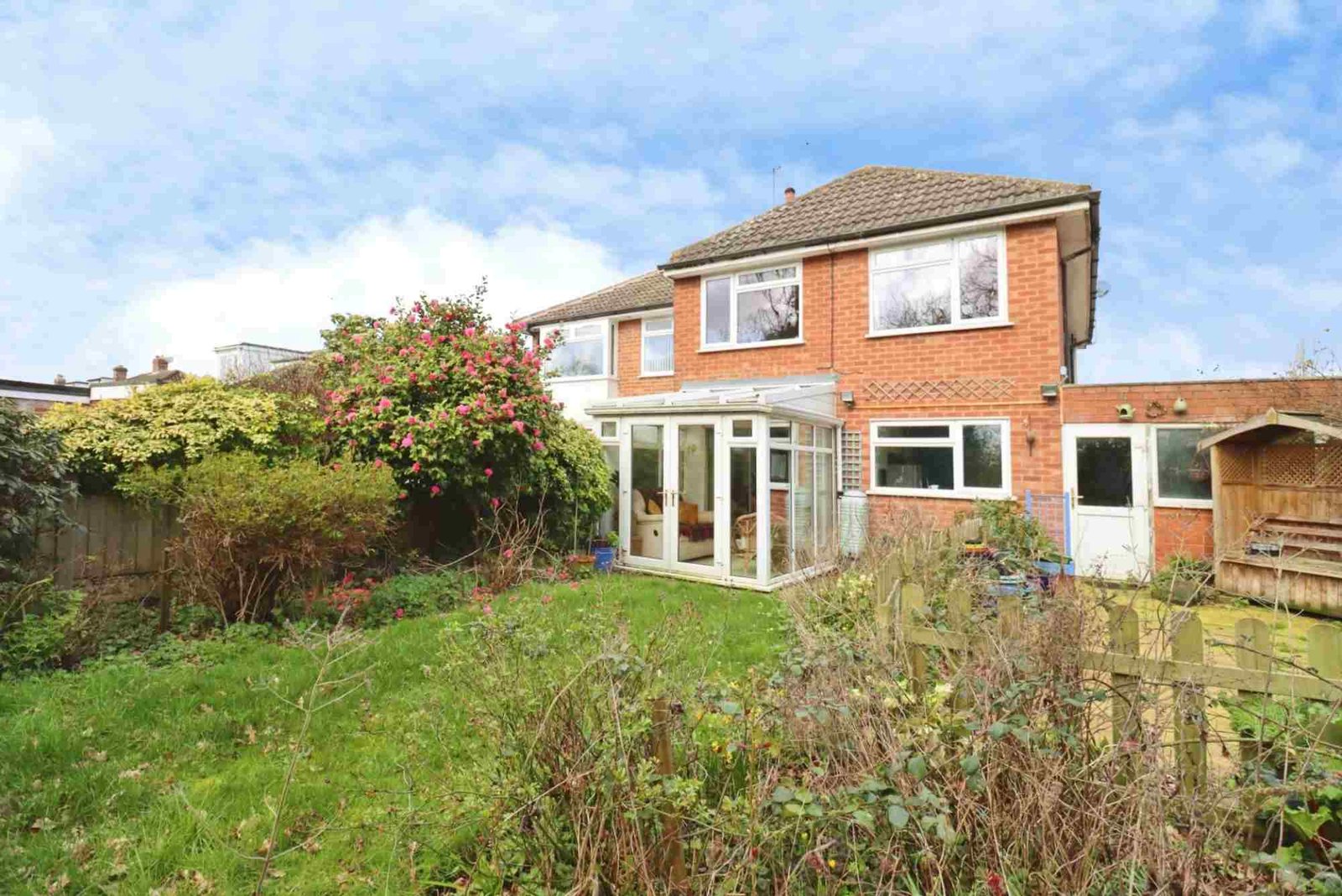 Property for Sale in Willaston Wirral – Village Homes & Country Properties