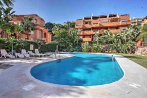 Riviera del Sol Property for Sale