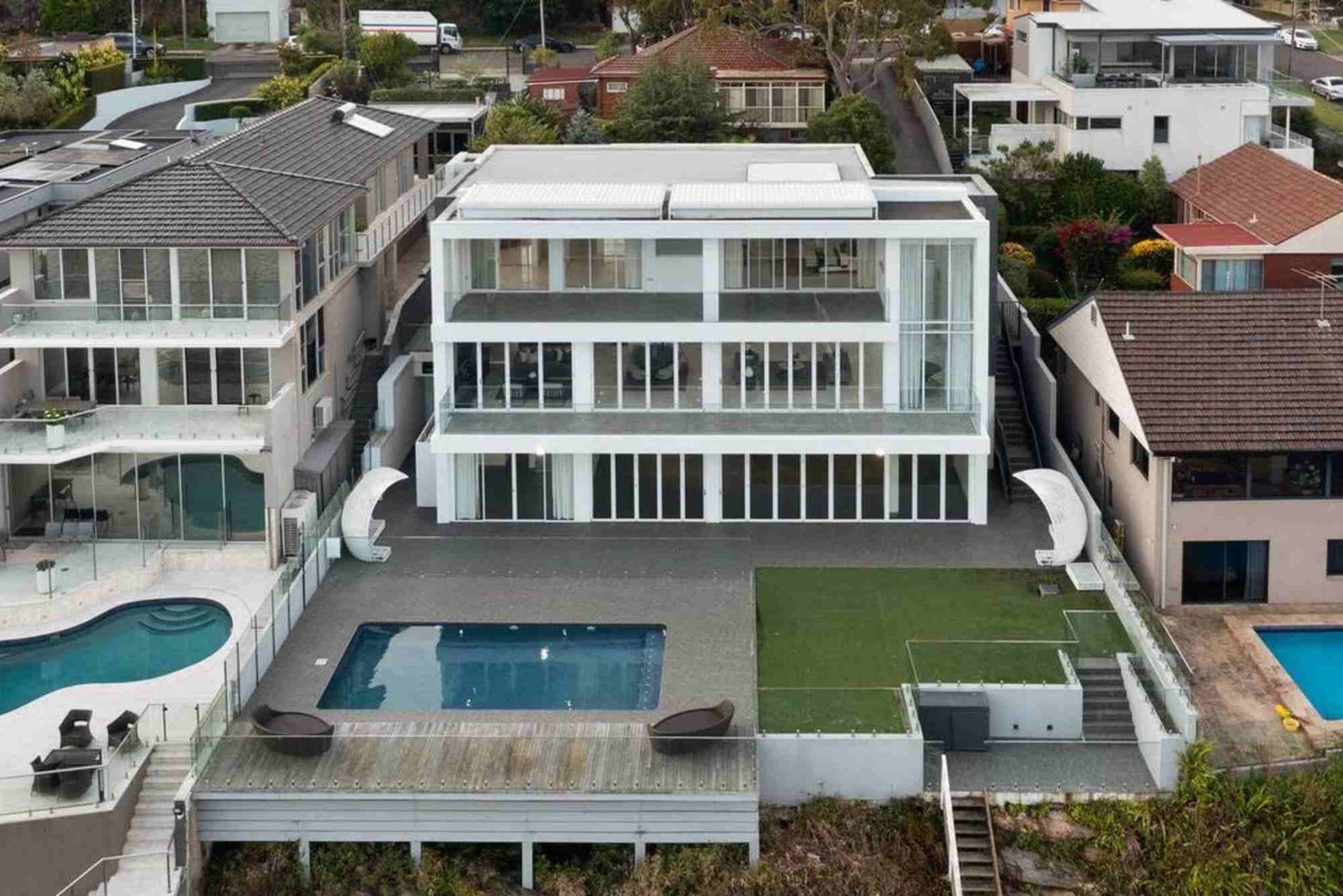 Toplace Developer Jean Nassif Property Sale