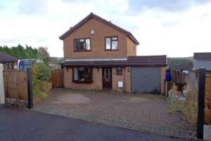 Blurton Property Sale – Stoke-on-Trent Terraces & Family Homes