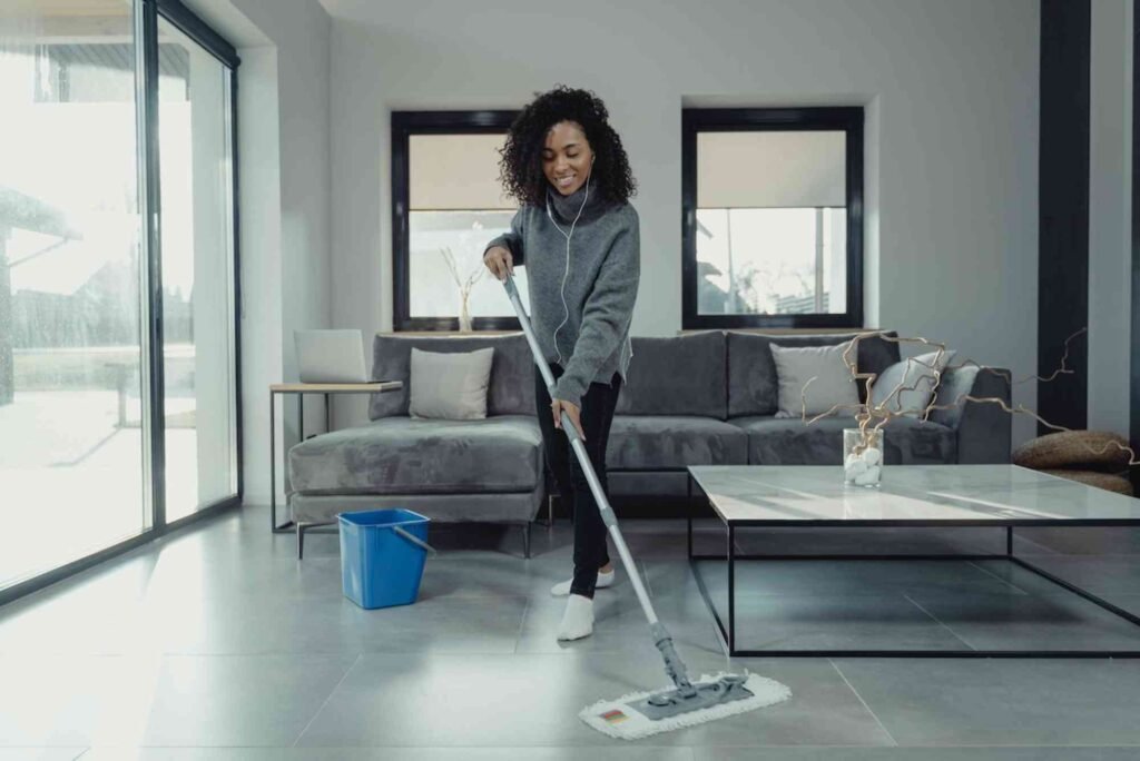 How to Improve Air Quality in an Apartment: Filters, Plants, and Habits