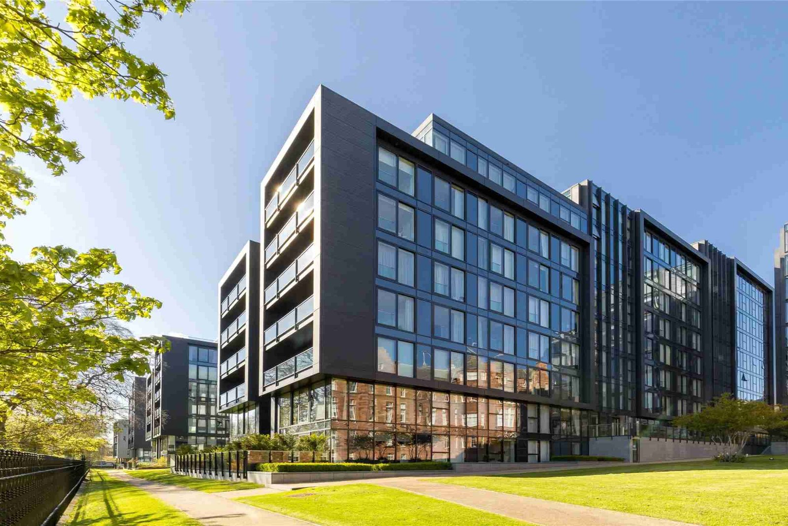 Property for Sale Simpson Loan Edinburgh – Quartermile Luxury Apartments
