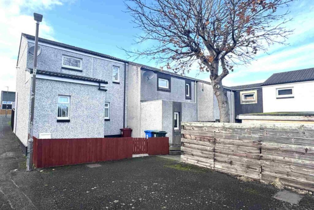 Commercial Property for Sale in Bo’ness
