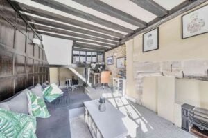 Commercial Property for Sale on High Street, Bruton Somerset