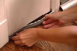 How to Soundproof a Room in an Apartment: Walls and Doors Guide