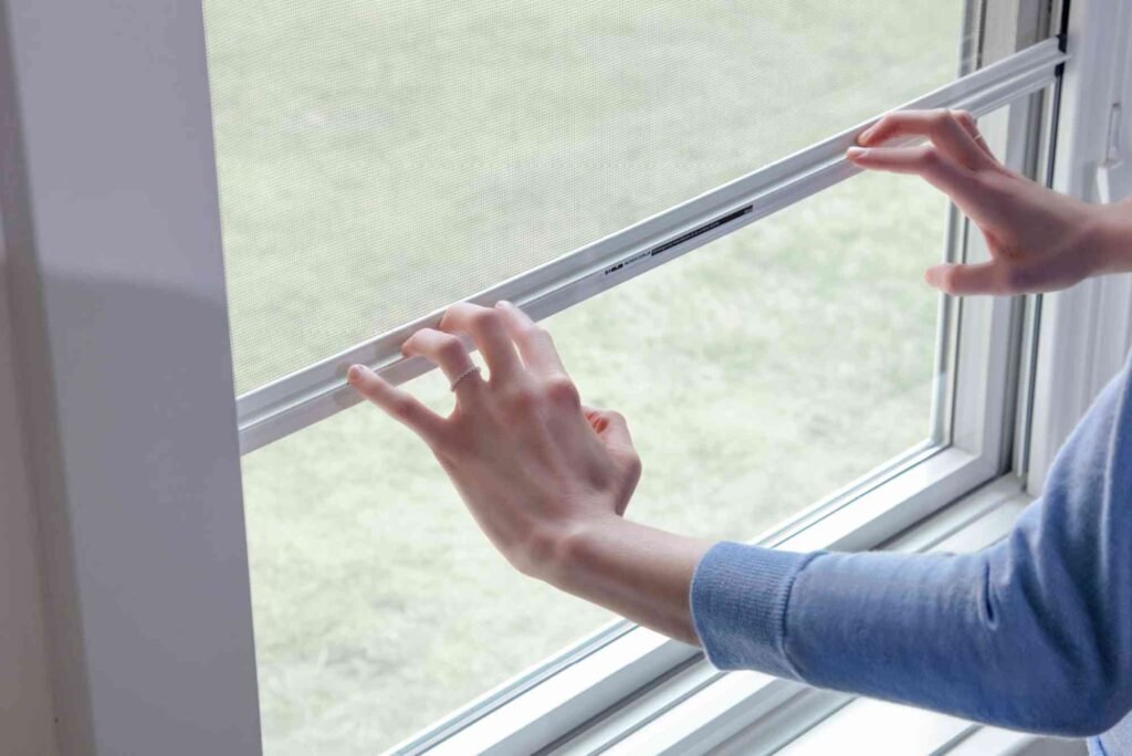 How to Soundproof a Window in an Apartment: Inserts, Curtains, and Seals