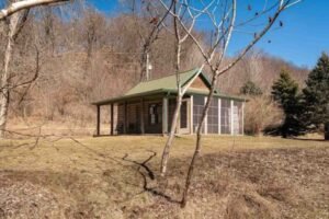Hunting Properties for Sale in Wisconsin – Recreational Land & Cabins