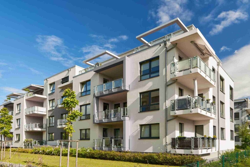 What Is a Low-Rise Apartment Building? Benefits and Typical Locations