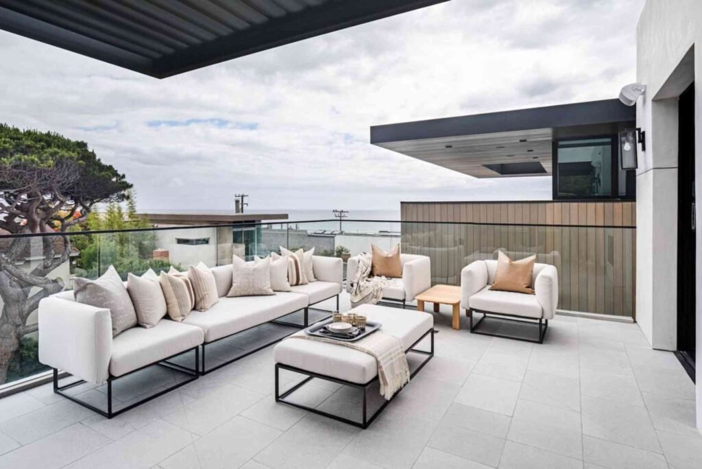 What Is a Terrace Apartment? Benefits of Private Outdoor Space